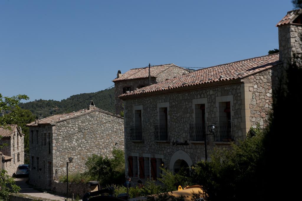 Hotel Siuranella Siurana  Esterno foto