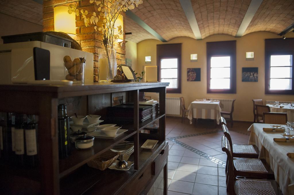 Hotel Siuranella Siurana  Esterno foto
