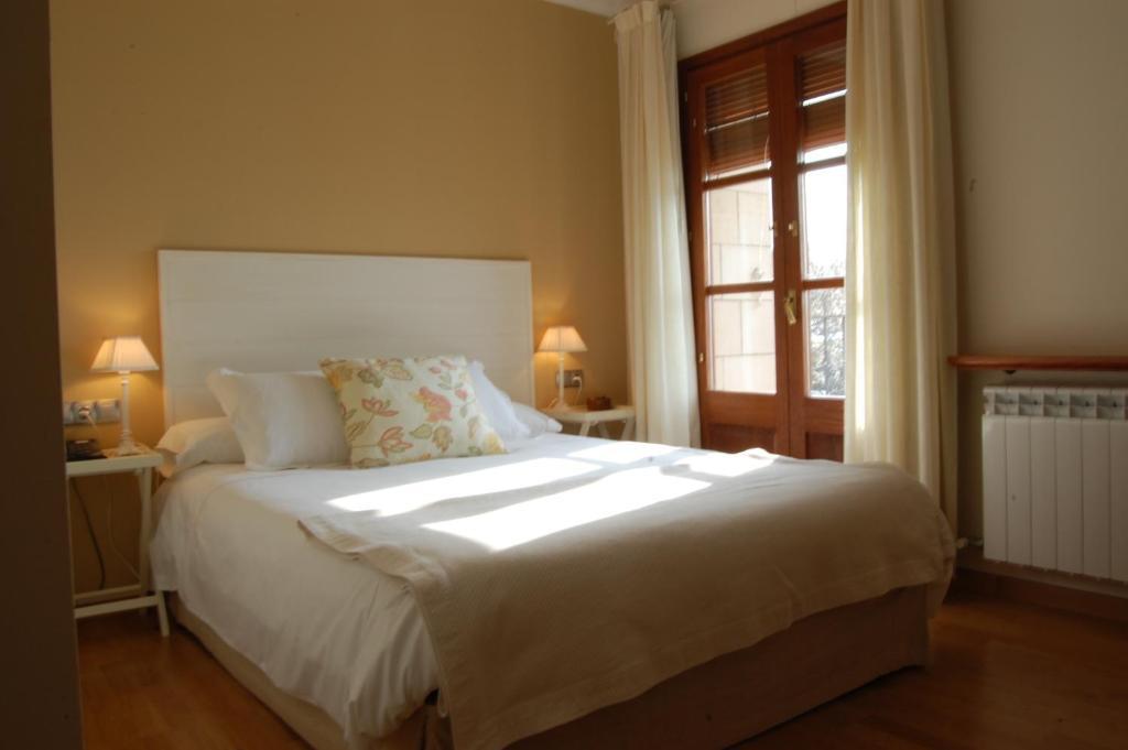 Hotel Siuranella Siurana  Esterno foto