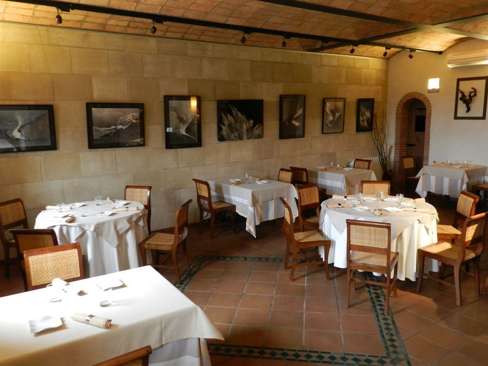 Hotel Siuranella Siurana  Esterno foto